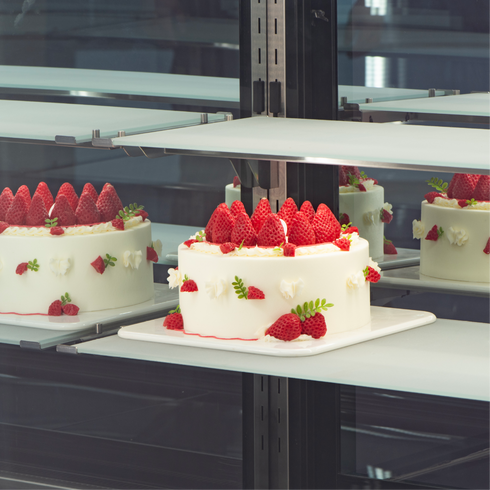 Exquisite CDM209 Three Tiers Cake Display Refrigerators – Mirror Display