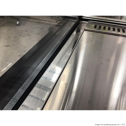 2NDs: Bonvue Black Trim Square Glass Cake Display 2 Shelves SSU90-2XB-NSW1846