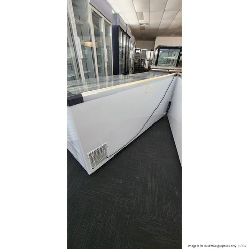 2NDs: Thermaster two glass sliding lids chest freezer with castors - ST545-QLD237
